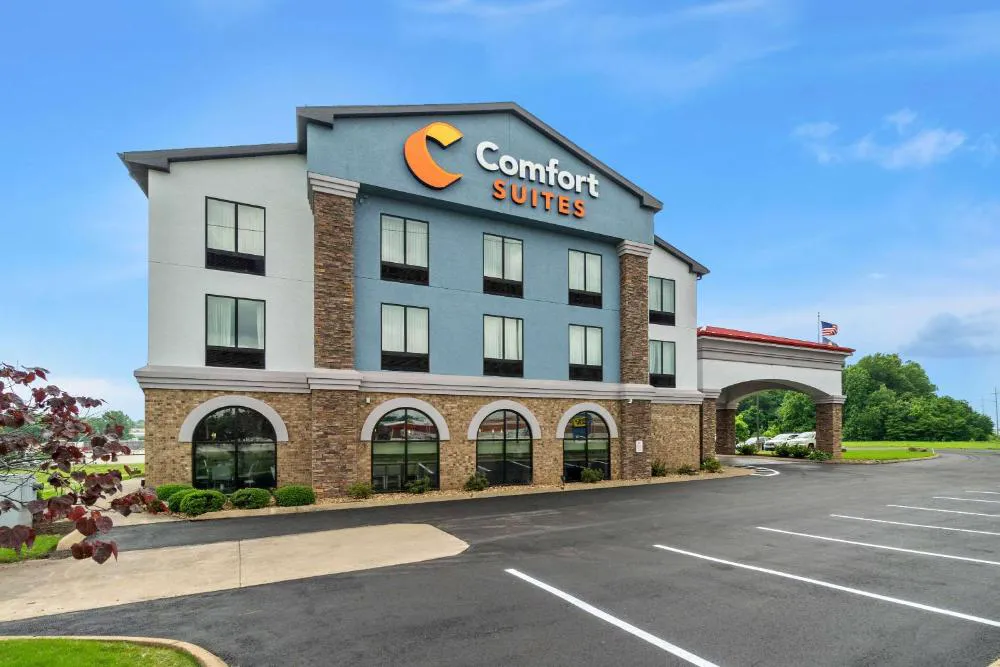 Comfort Suites Jackson I-40 hotel hero