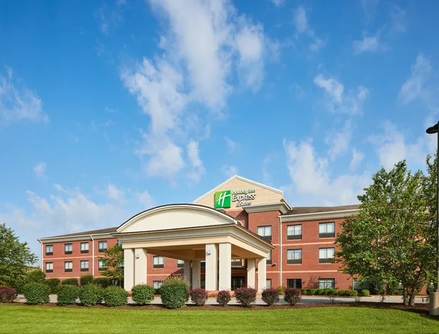 Holiday Inn Express & Suites Bridgeport by IHG hotel detail image 3