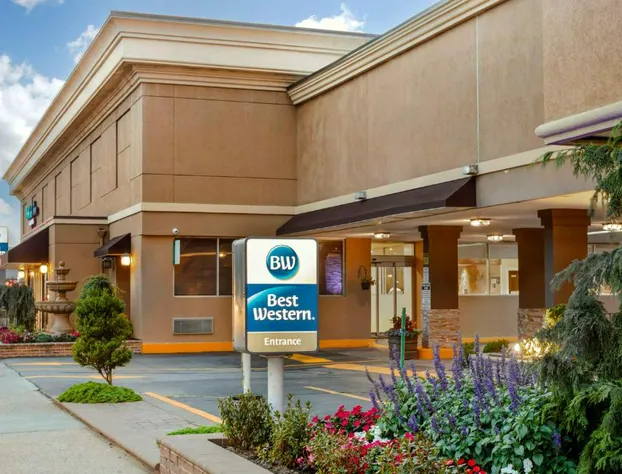 Best Western Mill River Manor hotel detail image 2