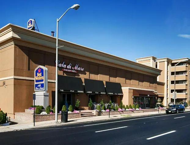 Best Western Mill River Manor hotel detail image 2