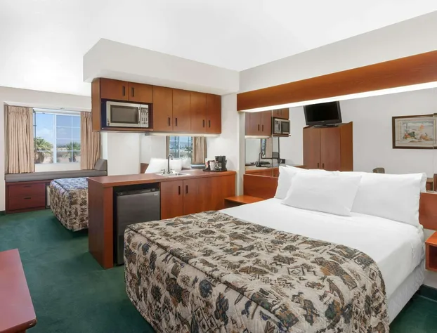 Microtel Inn & Suites by Wyndham Wellton hotel detail image 3