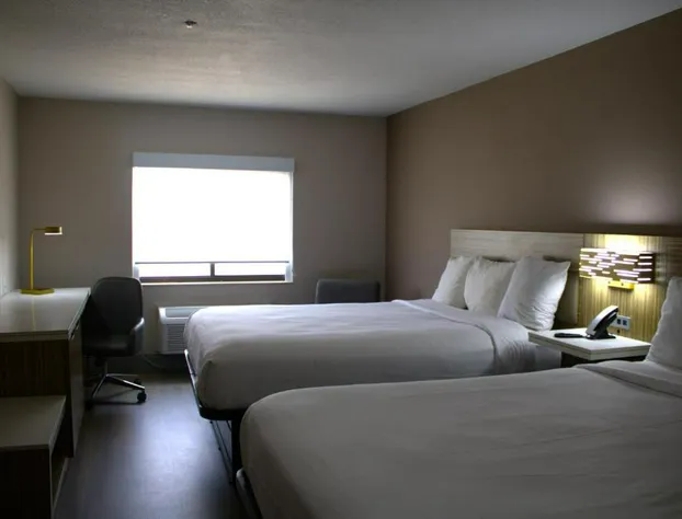 Baymont Inn & Suites by Wyndham San Marcos Outlet Malls hotel detail image 1