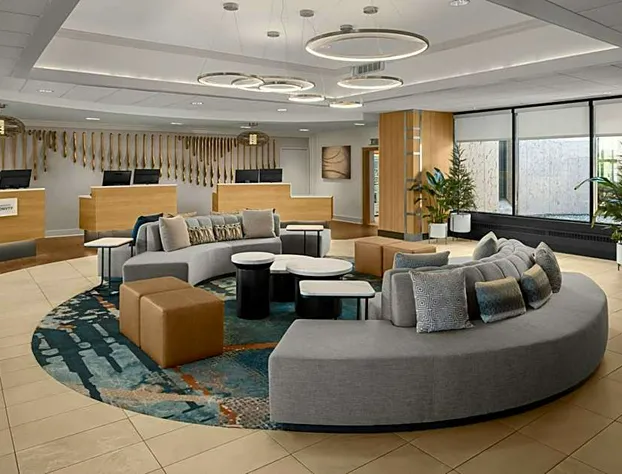 Sheraton Milwaukee Brookfield Hotel hotel detail image 4