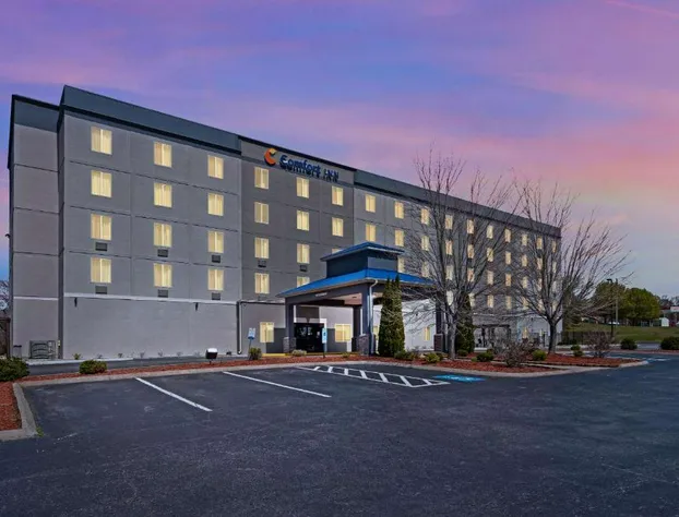 Comfort Inn Thomasville I-85 hotel detail image 2