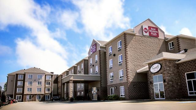 Best Western Plus Dartmouth Hotel & Suites hotel detail image 1