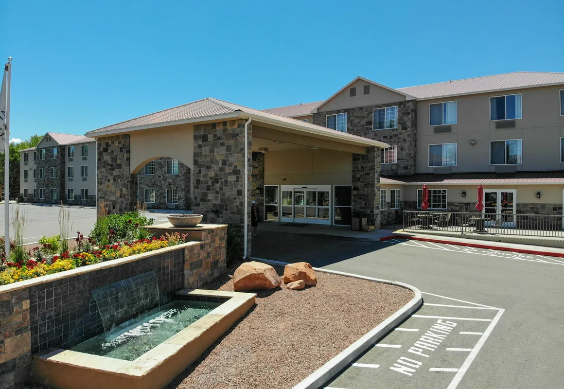 La Quinta Inn & Suites by Wyndham Moab hotel hero