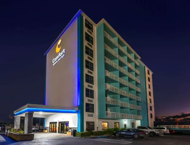 Comfort Inn & Suites Daytona Beach Oceanfront hotel detail image 1