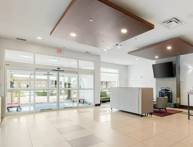 Holiday Inn Express Hotel & Suites Edmonton South by IHG hotel detail image 3