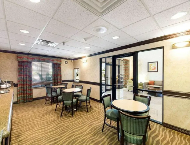 Quality Inn Ingleside - Corpus Christi hotel detail image 4