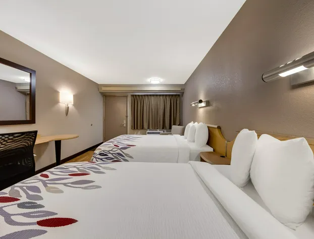 Red Roof Inn Asheville - Biltmore West hotel detail image 2