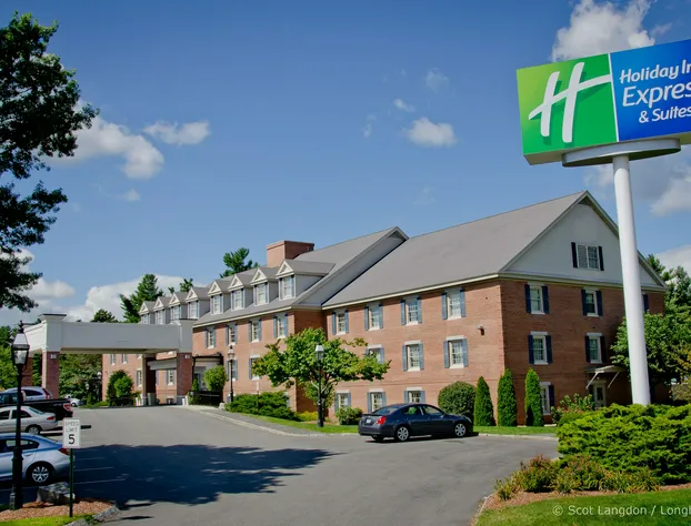 Holiday Inn Express & Suites Merrimack by IHG hotel detail image 1