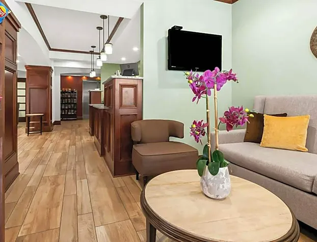 Best Western Patriots Point hotel detail image 1