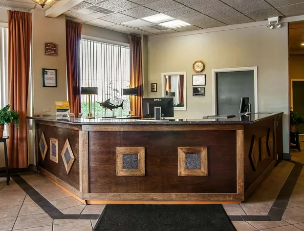 Quality Inn & Suites at Coos Bay hotel detail image 3