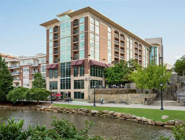 Hampton Inn & Suites Greenville-Downtown-RiverPlace hotel detail image 4