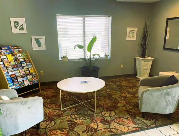 OYO Hotel Lincoln Airport NE, Hwy 80 hotel detail image 2