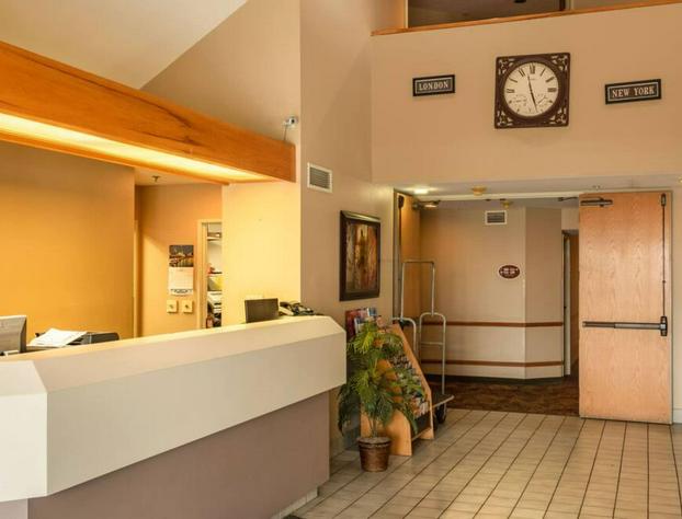 OYO Hotel Lincoln Airport NE Hwy 80 hotel detail image 4