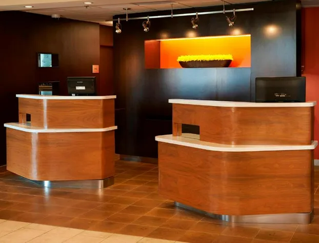 Courtyard by Marriott Toledo Airport Holland hotel detail image 2