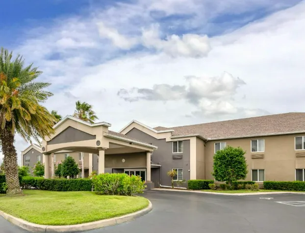 Best Western Edgewater Inn hotel detail image 1