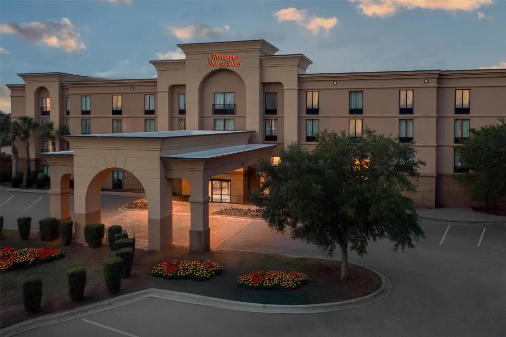 Hampton Inn & Suites Pensacola/Gulf Breeze hotel hero