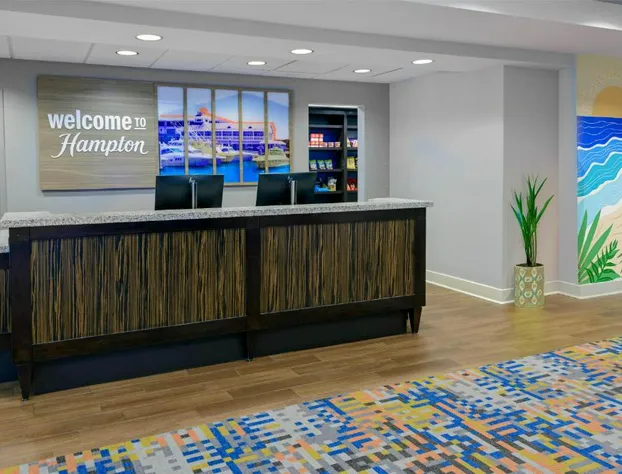 Hampton Inn & Suites Pensacola/Gulf Breeze hotel detail image 3
