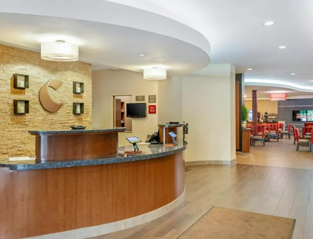 Comfort Suites At Virginia Center Commons hotel detail image 2