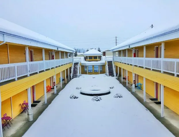 GuestHouse Enumclaw hotel detail image 2