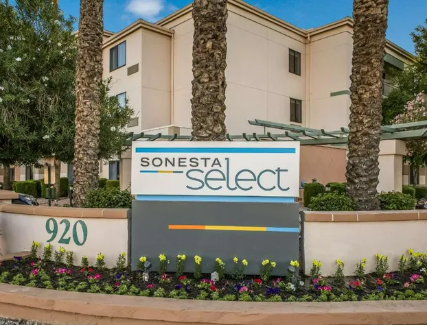 Sonesta Select Phoenix Chandler hotel detail image 2