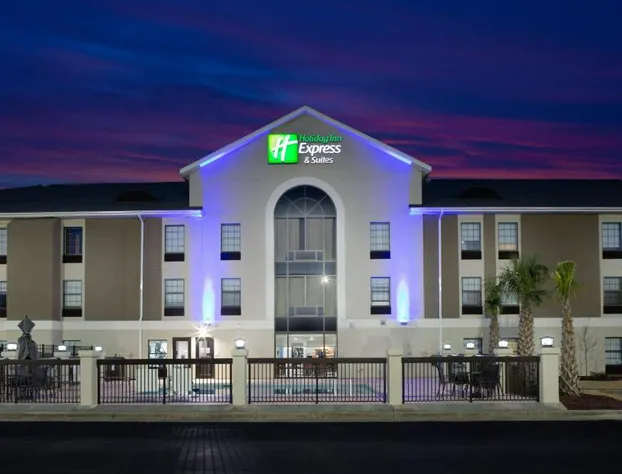 Holiday Inn Express Hotel & Suites Morehead Cty by IHG hotel detail image 1