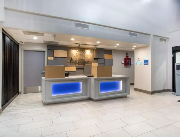 Holiday Inn Express Hotel & Suites Morehead Cty by IHG hotel detail image 2