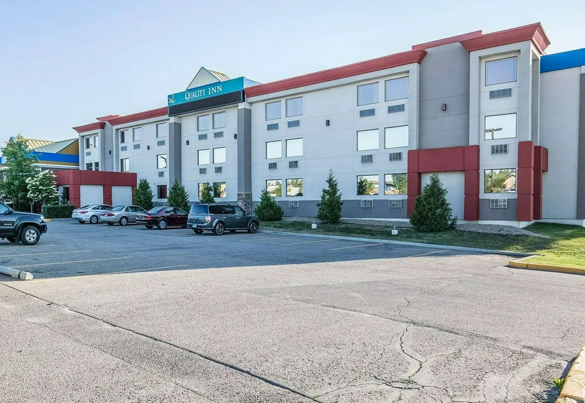 Quality Inn & Conference Centre hotel hero
