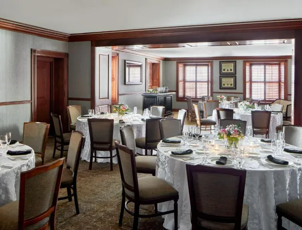 Lancaster Marriott at Penn Square hotel detail image 2