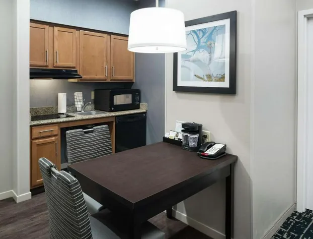 Homewood Suites by Hilton Cedar Rapids-North hotel detail image 4
