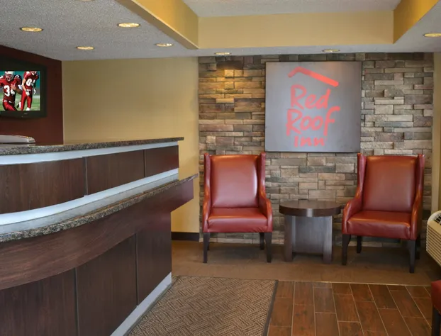 Red Roof Inn Elkhart hotel detail image 1