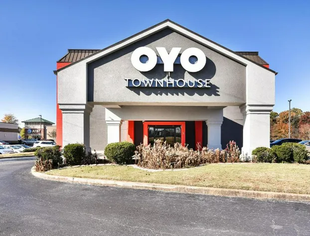 OYO Townhouse Inn Jacksonville near Little Rock Air Force Base hotel detail image 1