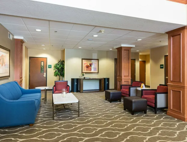 Comfort Suites Springfield-Eugene hotel detail image 2