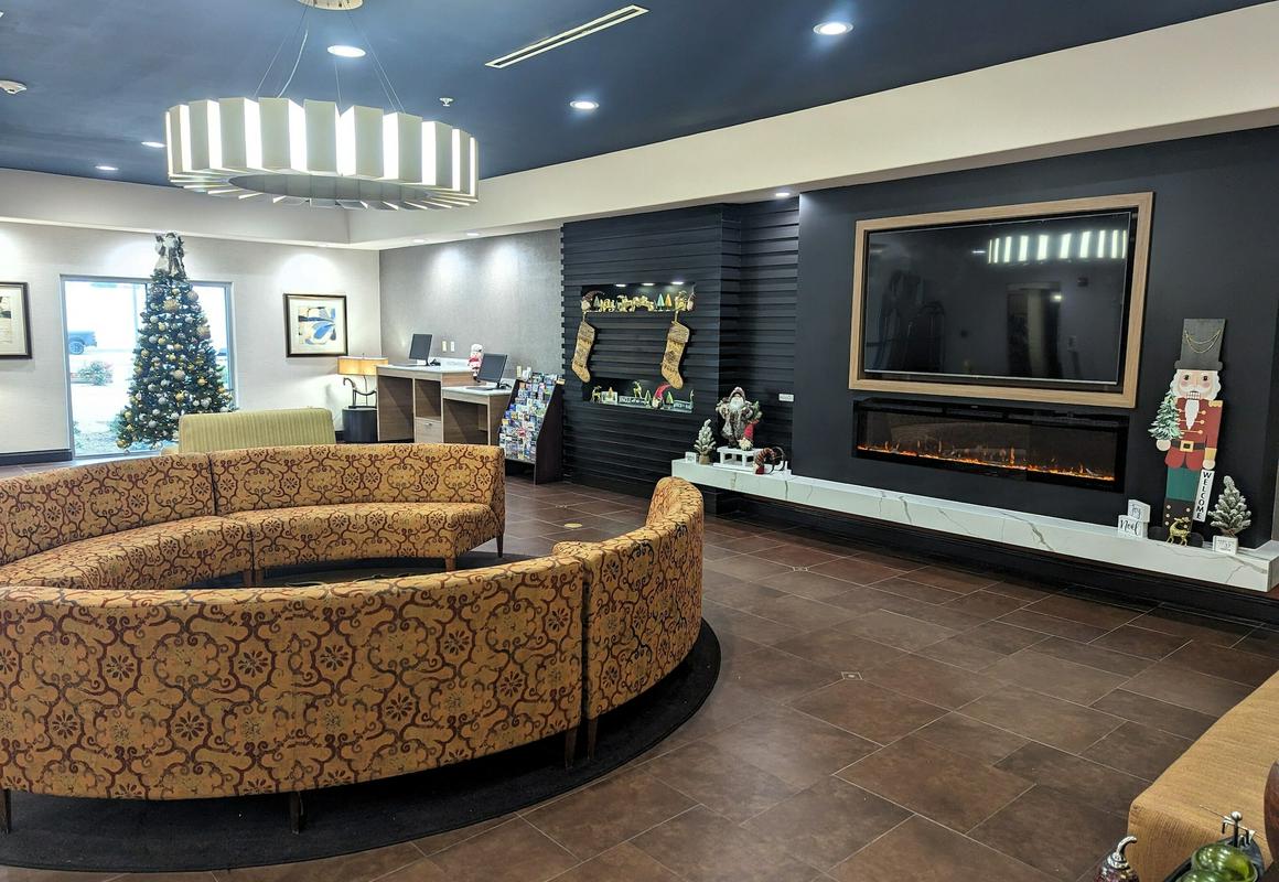 La Quinta Inn & Suites by Wyndham Woodway - Waco South hotel hero