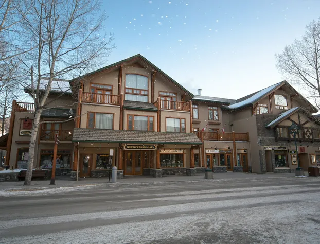 Brewster Mountain Lodge hotel detail image 2