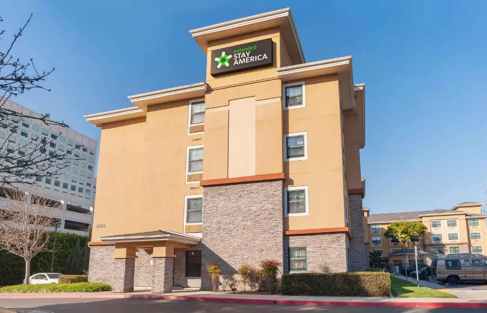 Extended Stay America Suites Orange County John Wayne Airprt hotel hero