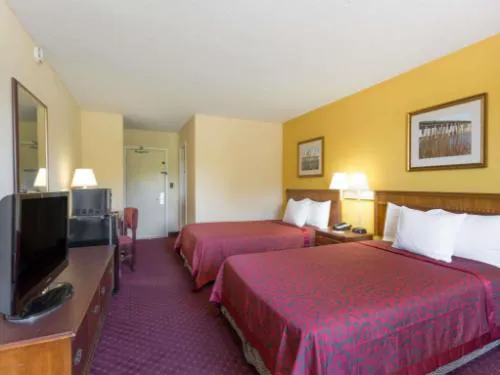 Days Inn by Wyndham Tappahannock hotel detail image 2