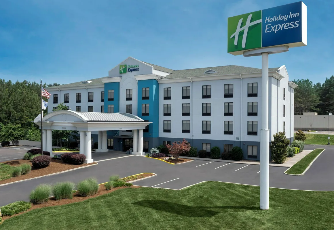 Holiday Inn Express Knoxville-Strawberry Plains by IHG hotel hero