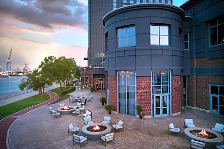 Renaissance Portsmouth-Norfolk Waterfront Hotel hotel detail image 1