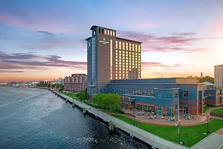 Renaissance Portsmouth-Norfolk Waterfront Hotel hotel detail image 3