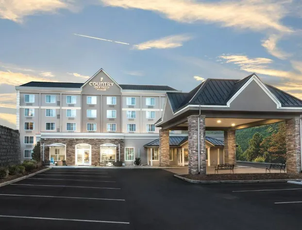 Country Inn & Suites by Radisson Asheville Downtown Tunnel Road hotel detail image 1