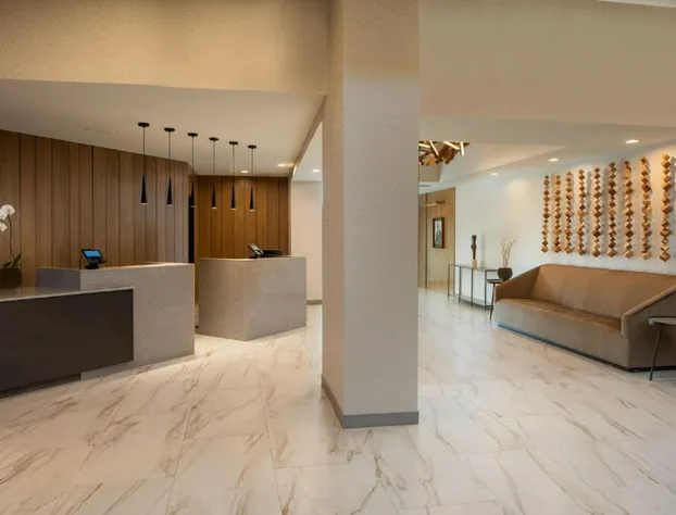 Mobile Marriott hotel detail image 4