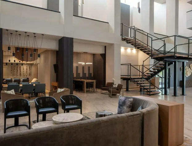 Mobile Marriott hotel detail image 3