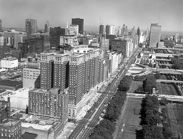 Hilton Chicago hotel detail image 2