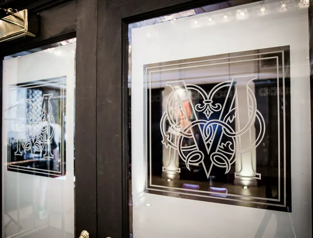 Mansfield hotel detail image 1