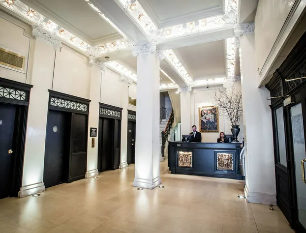 Mansfield hotel detail image 3