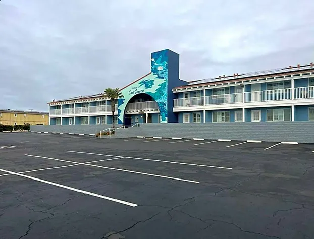 Pacific Coast Roadhouse Hotel hotel detail image 4