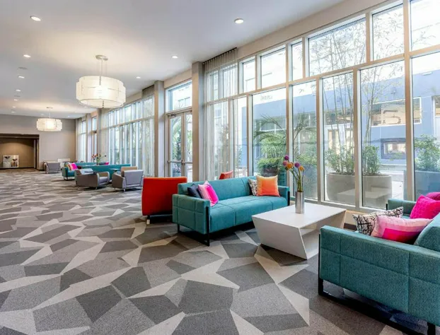 Aloft Jacksonville Tapestry Park hotel detail image 3